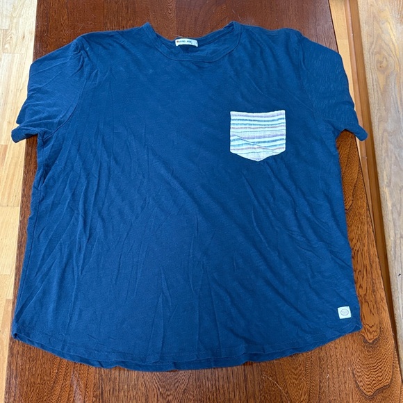 Marine Layer Men's Navy Tee with Multicolor Striped Pocket Large - Picture 4 of 10